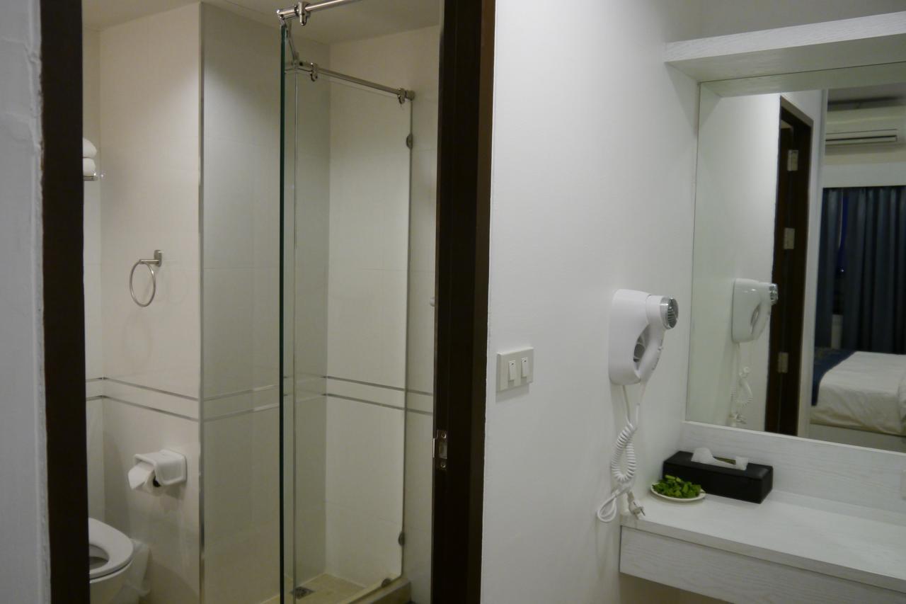 Lertnimit Hotel Csaijaphum Kültér fotó